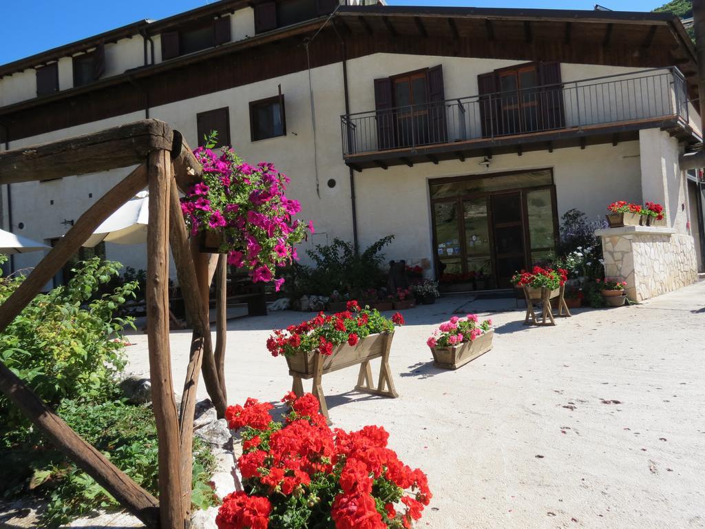 Bio Agriturismo Valle Scannese Villa Scanno Exterior photo